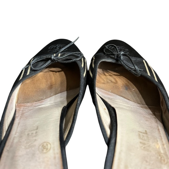 Vintage CHANEL Satin Cap Toe Mule Kitten Heels 39.5 CC Bow AUTHENTIC - Picture 9 of 13